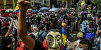 “Polarización”, negacionismo, o, de la versión unívoca de la historia